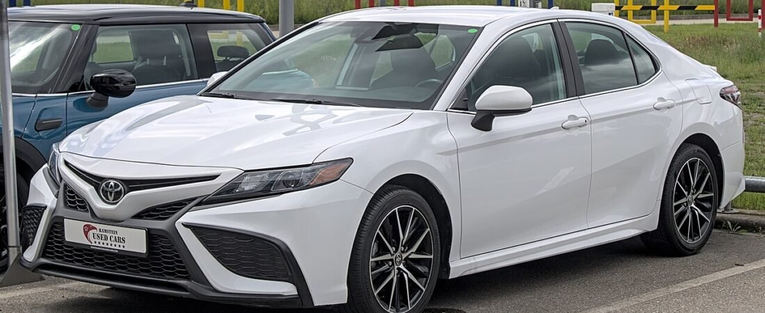 Toyota Camry (2024)